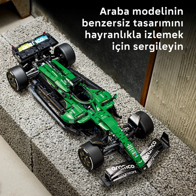 LEGO Technic Aston Martin Aramco AMR25 F1 Araba 42240