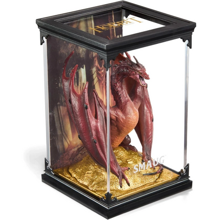Noble Collection- Magical Creatures Smaug Diorama