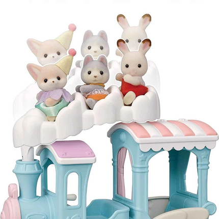 Sylvanian Families Uçan Bulutlu Gökkuşağı Treni 5702