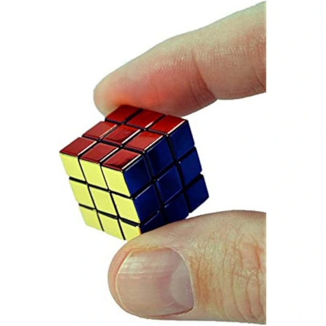 World's Smallest Rubik Zeka Küpü